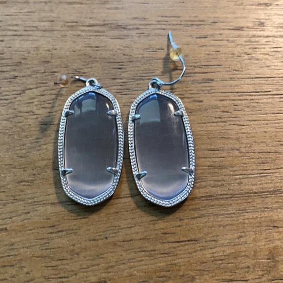 Kendra Scott (Set of 3) Dani earrings - Picture 3 of 3